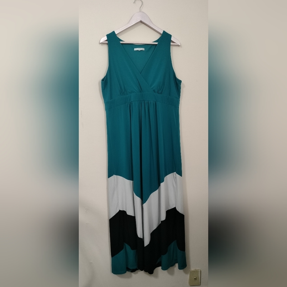 Studio One Elegant Teal and Black Maxi Tank Dress Sleeveless